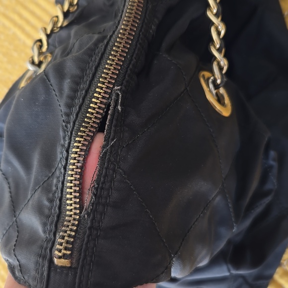 Prada tote chain bag - Picture 3 of 5